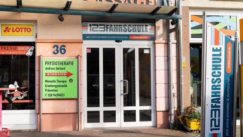 123 FAHRSCHULE Berlin-Buch, Wiltbergstraße in Berlin