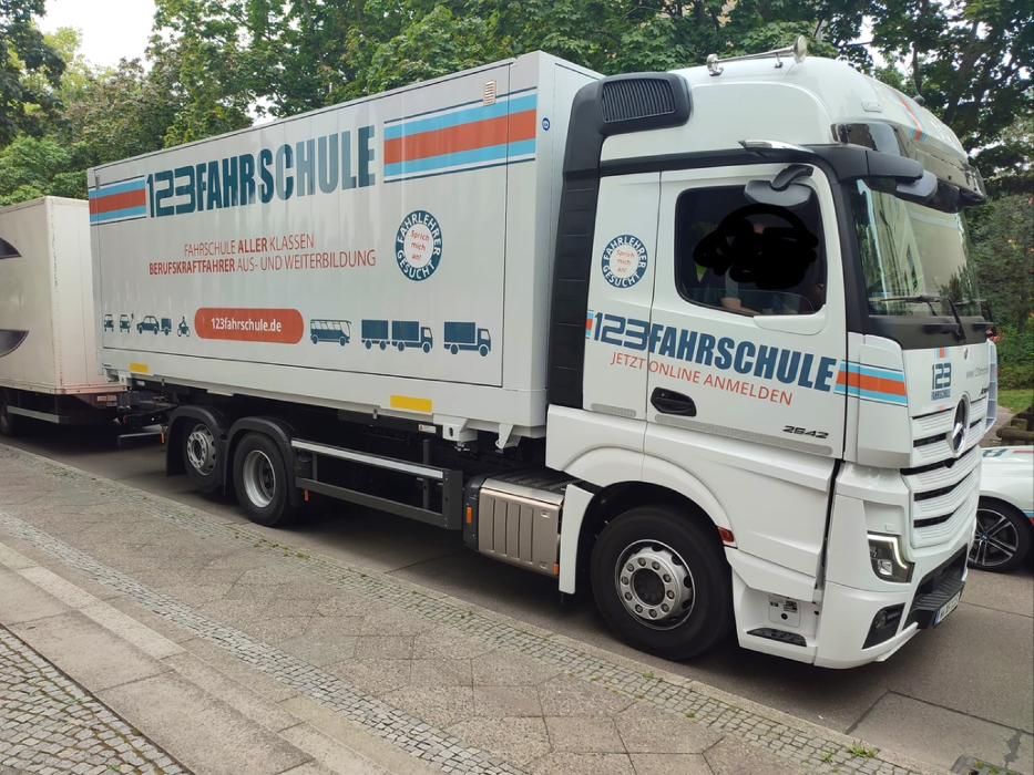 123 FAHRSCHULE Berlin-Buch, Wiltbergstraße in Berlin