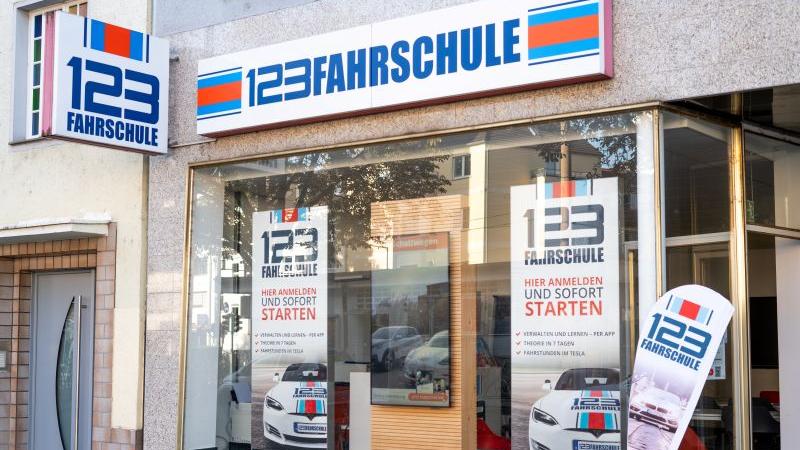 123 FAHRSCHULE Köln-Lindenthal, Lindenthalgürtel in Köln