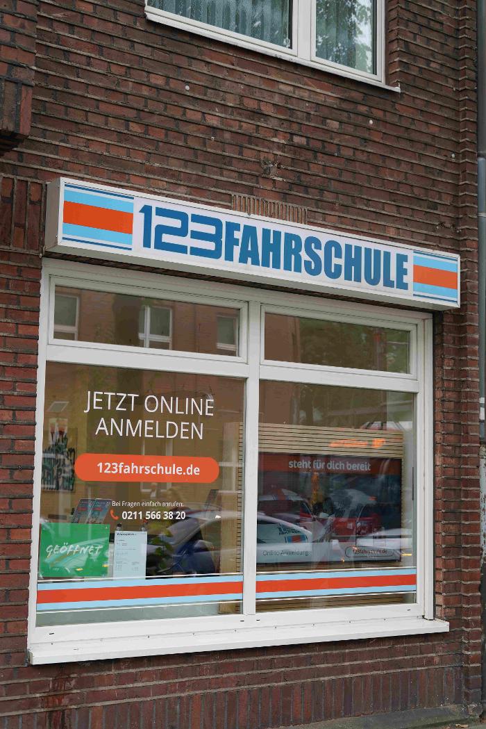 123 FAHRSCHULE Düsseldorf-Derendorf, Roßstraße in Düsseldorf