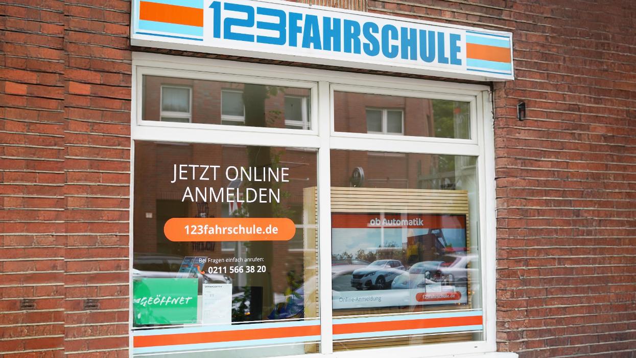 123 FAHRSCHULE Düsseldorf-Derendorf, Roßstraße in Düsseldorf