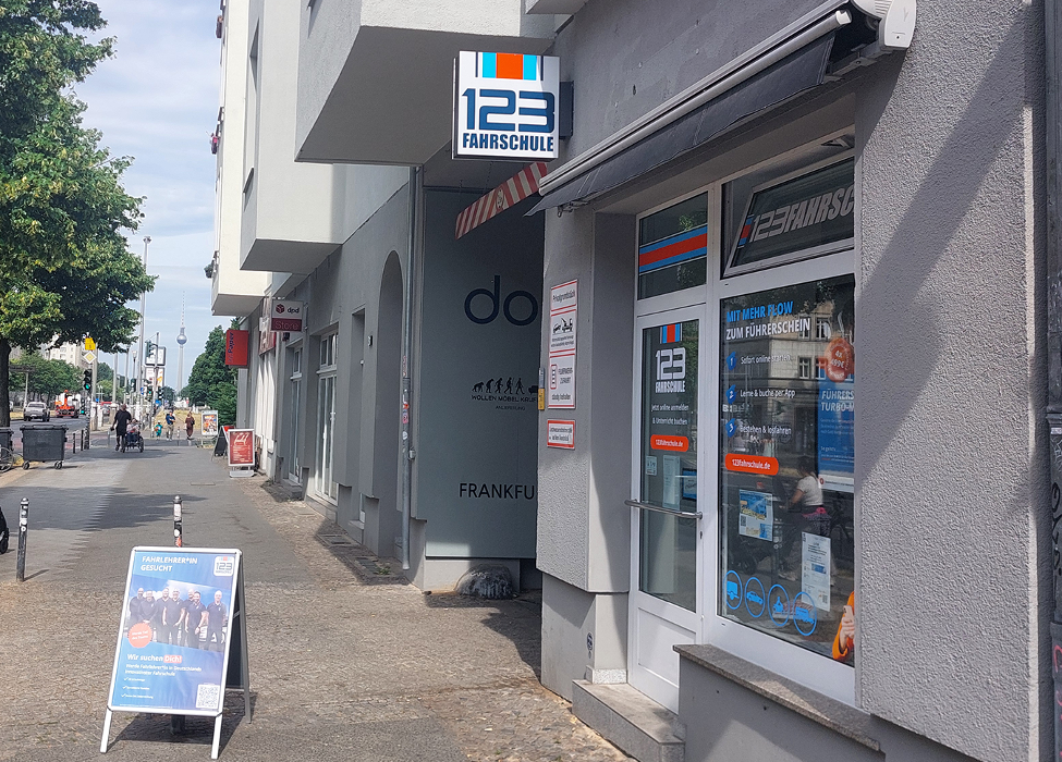 123 FAHRSCHULE Berlin-Friedrichshain, Frankfurter Allee in Berlin