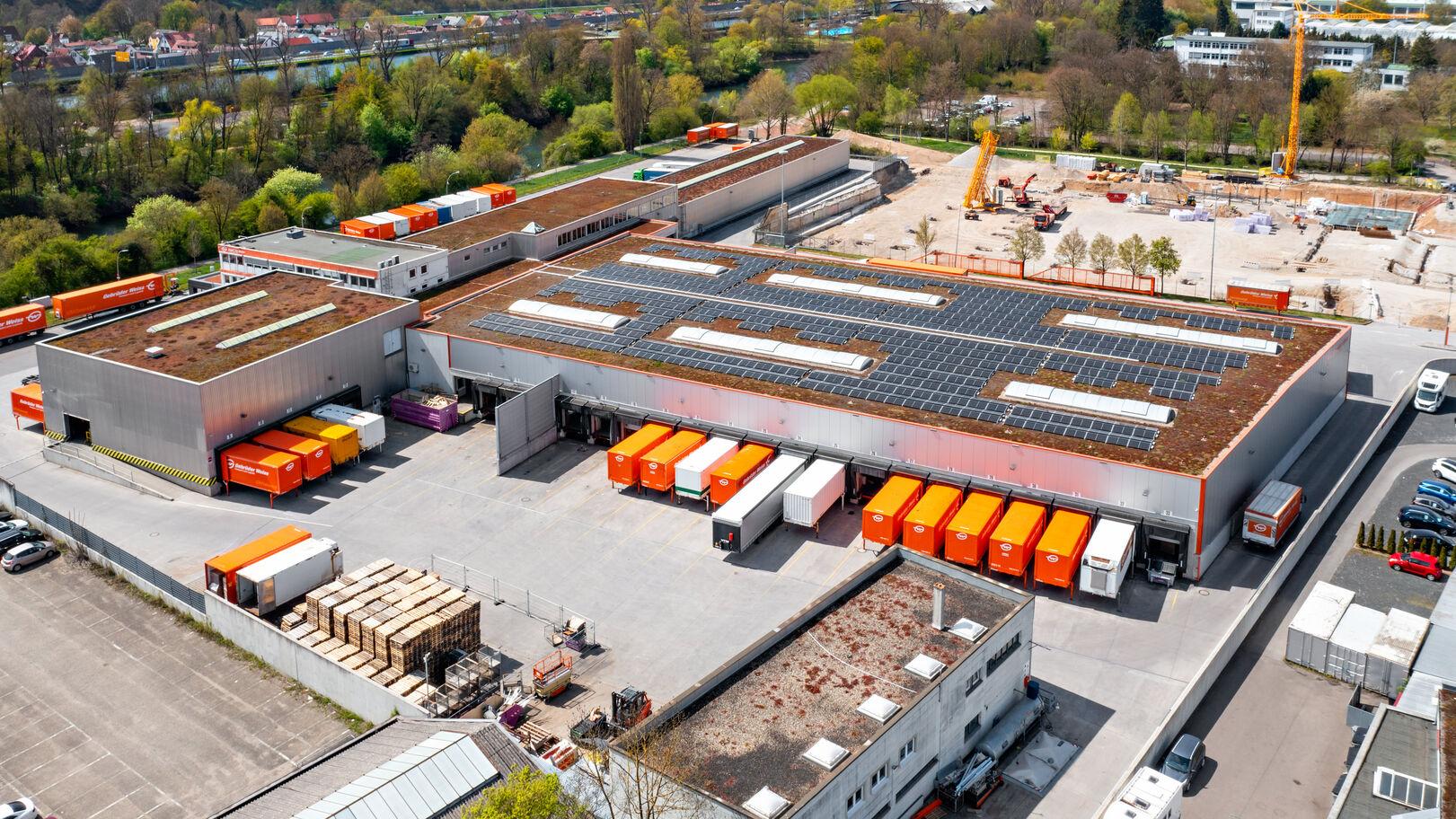 Gebrüder Weiss GmbH, Esslingen am Neckar - Spedition für Landverkehr, Zeppelinstraße in Esslingen am Neckar
