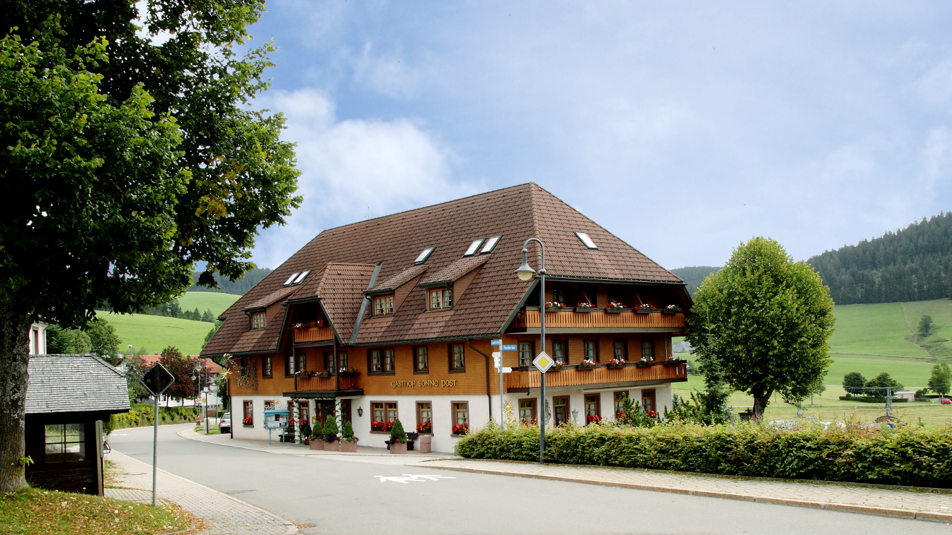 Hotel Sonne-Post, Landstraße in Titisee-Neustadt