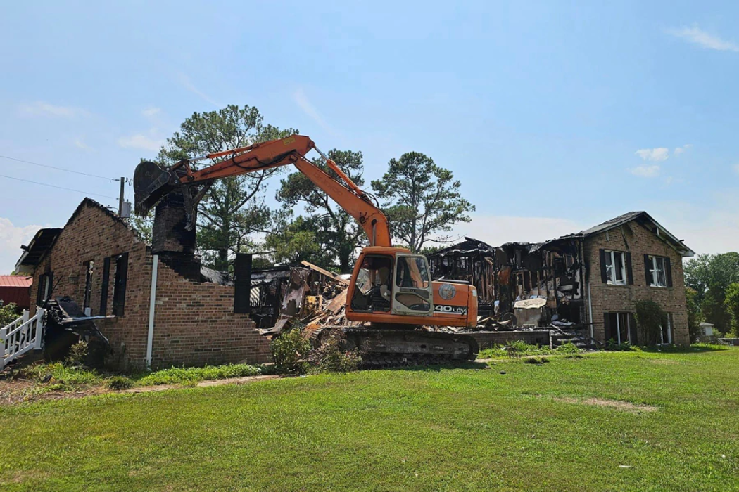 T & T Service - Eure, NC