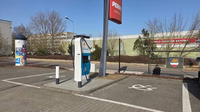 Shell Recharge Charging Station, Kopenhagener Straße in Rostock