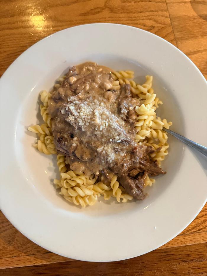 Cheers on the Beach Pub and Grill Logo