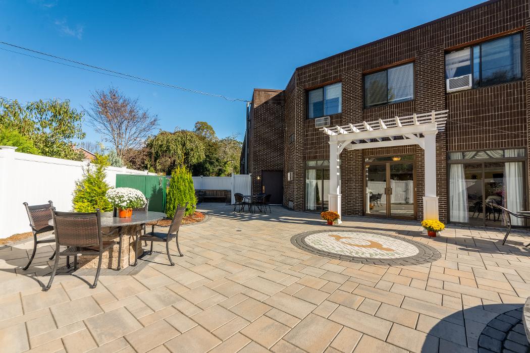 CareOne at Northampton Logo