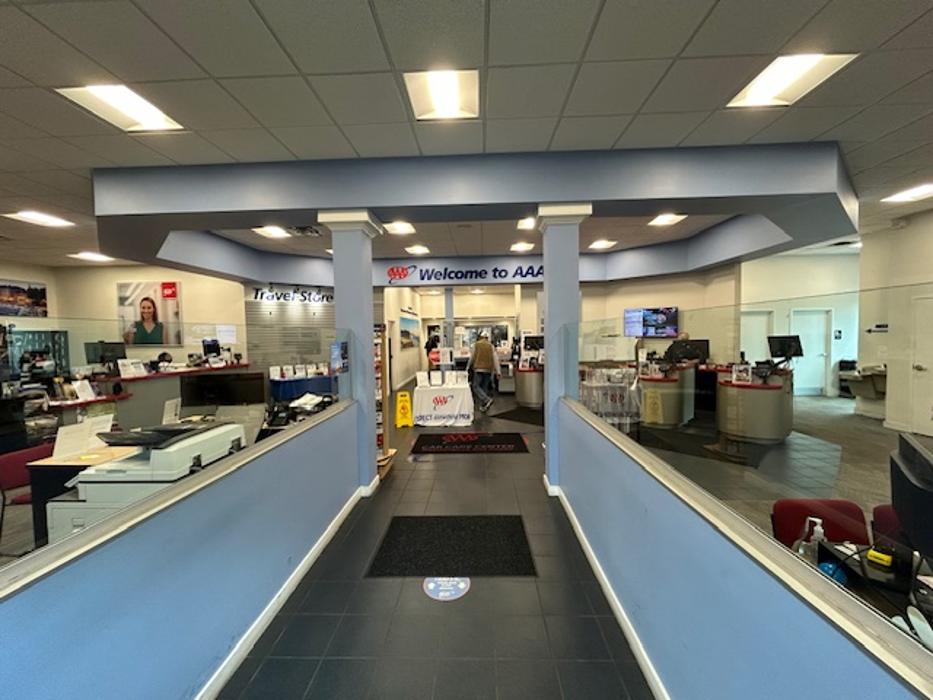 AAA Car Care Center Image