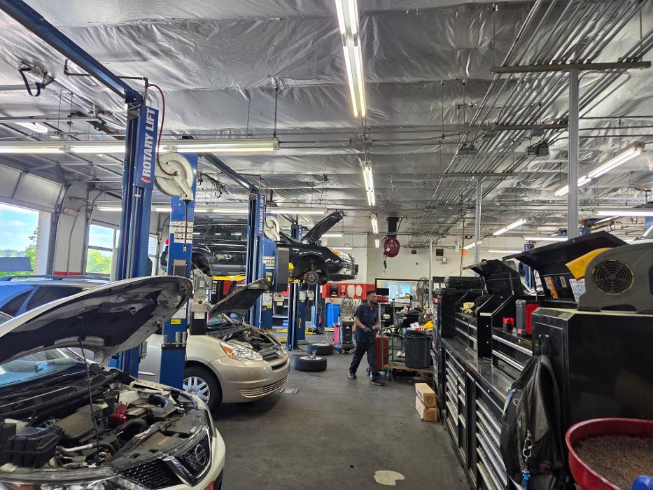 AAA Car Care Center Image