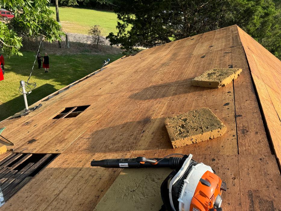 Brooks Roofing LLC - Swainsboro, GA