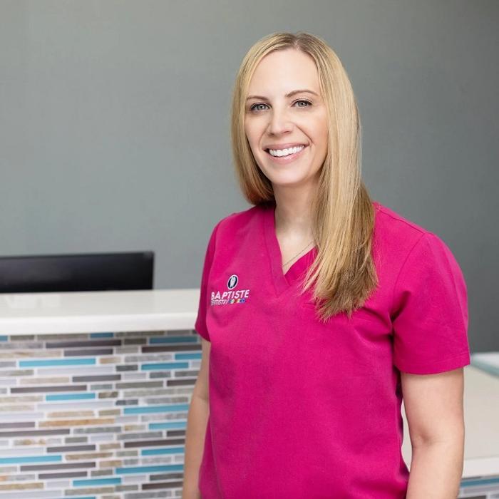 Alyssa Pinnock, DMD Logo