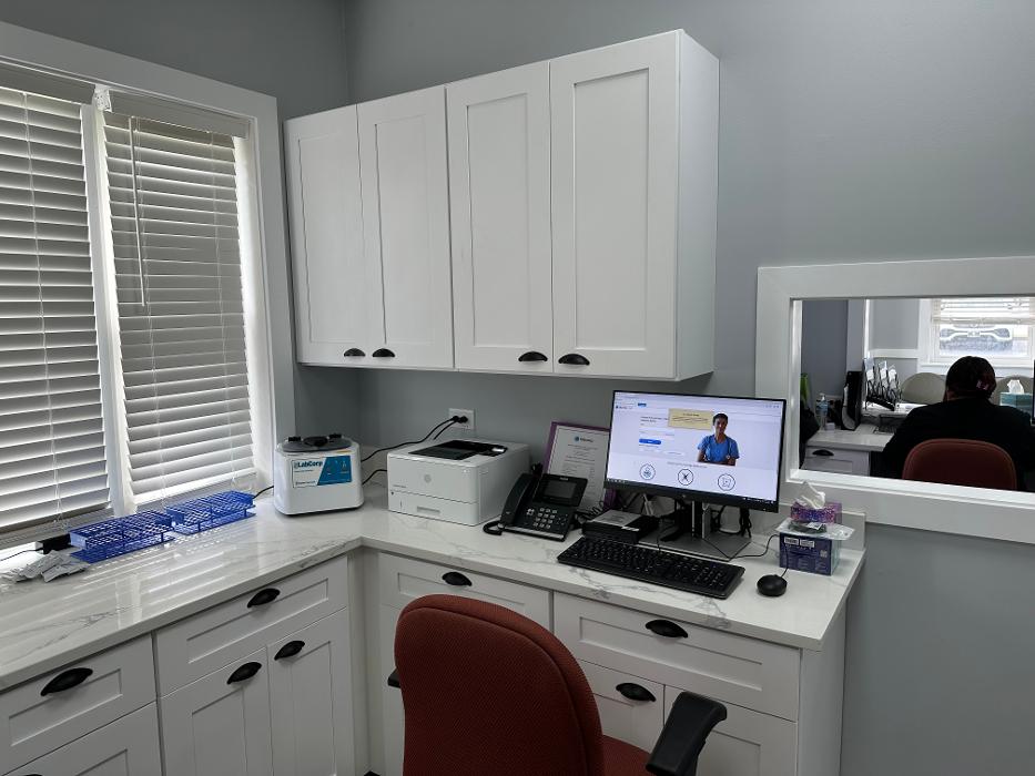 Suburban Medical Group - Carol Stream, IL
