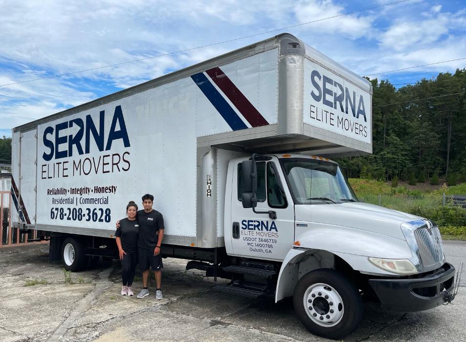 SERNA ELITE Movers Logo