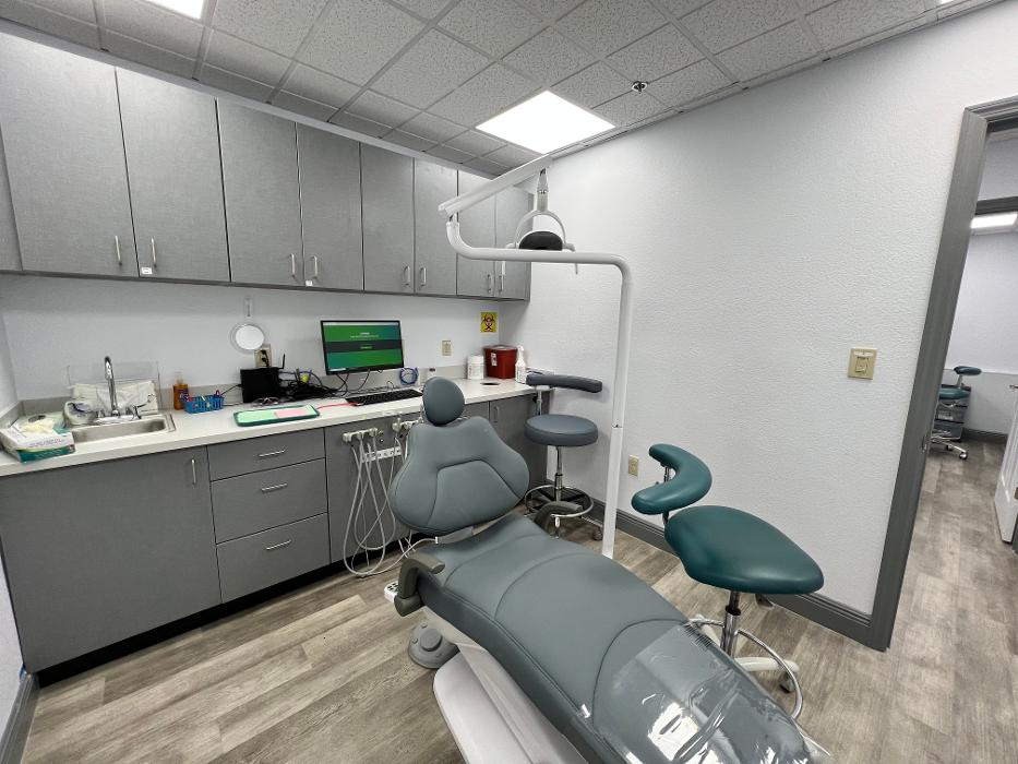 Sage Dental of West Palm Beach at Summit Blvd. Image