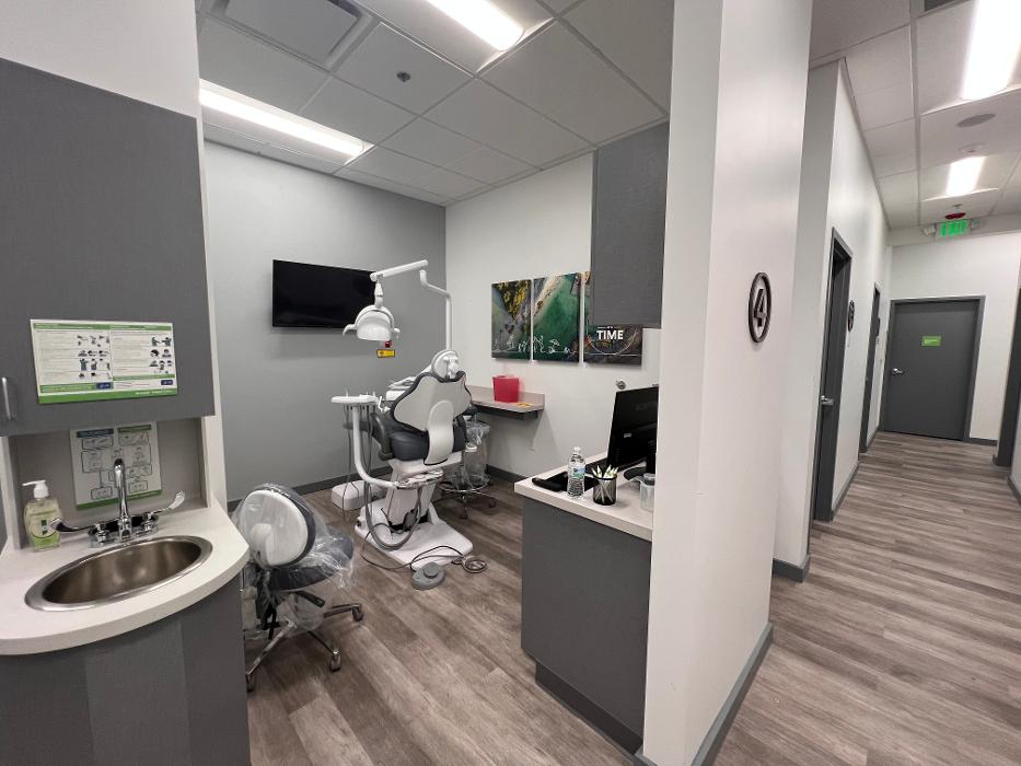 Sage Dental of Poinciana Image