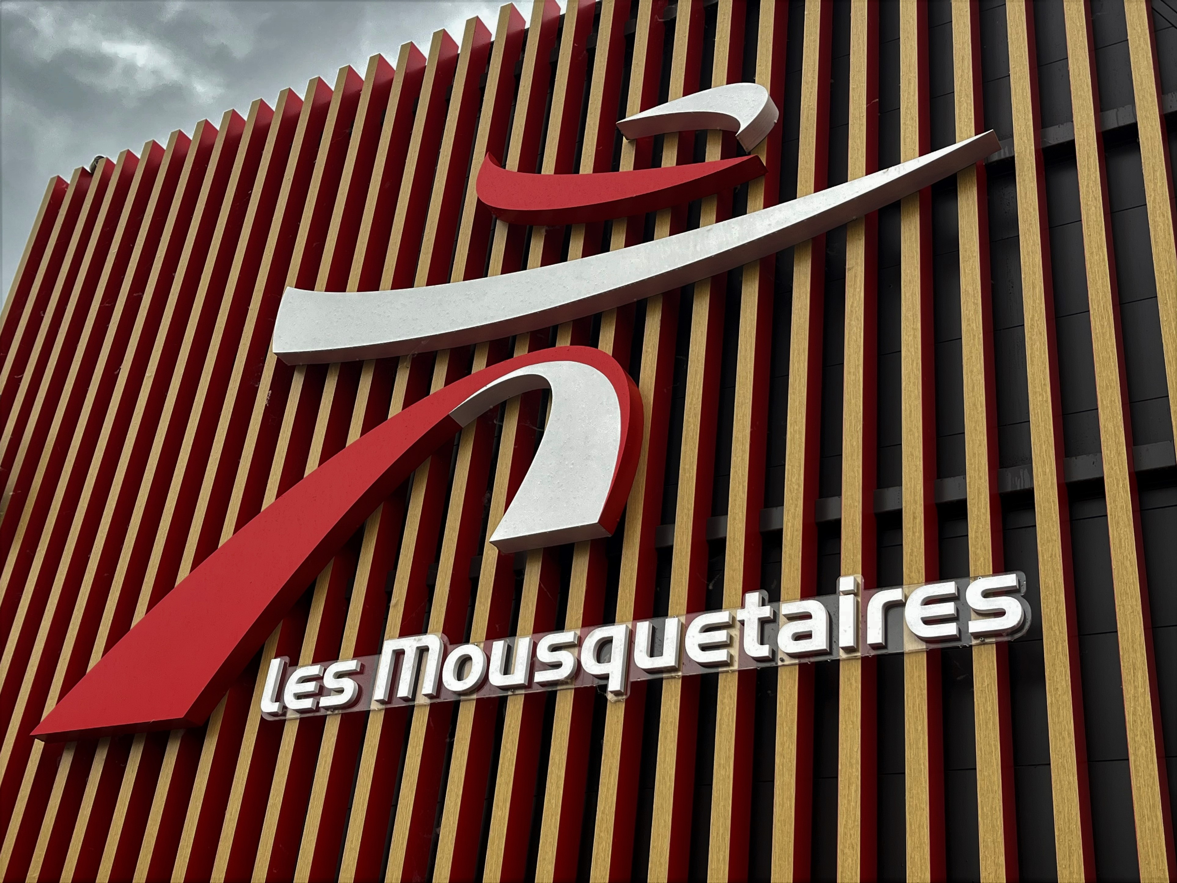 Intermarché SUPER Champagné laiterie