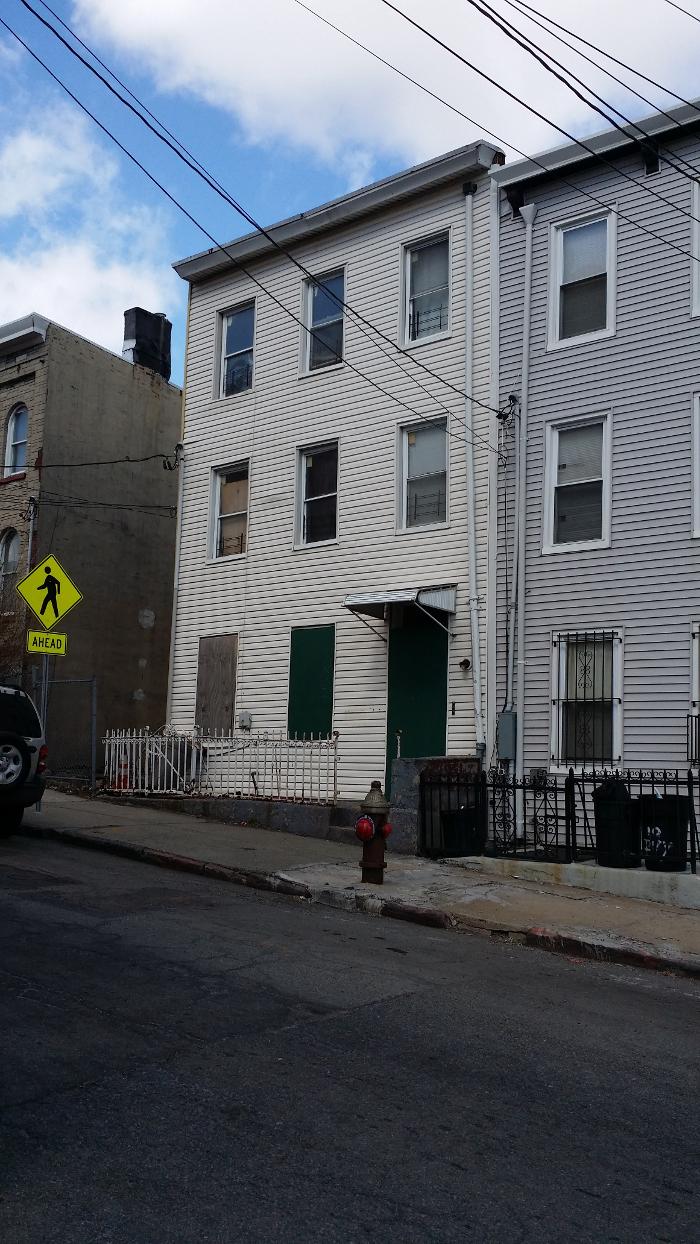 We Buy NJ Real Estate - Parlin, NJ