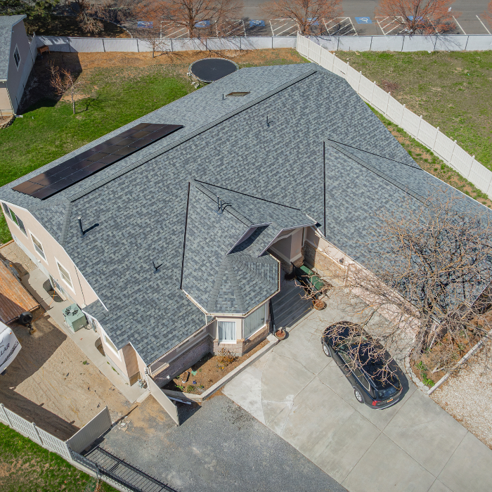 Bartlett Roofing Image