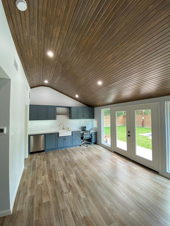 Distinguished Designs - General Contractor, Kitchen, & Bathroom Remodeling Image