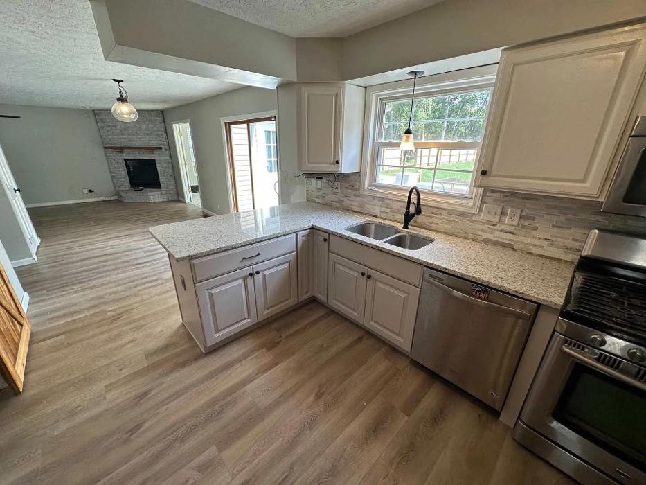 Shane's Cabinets And Flooring - Lafayette, IN