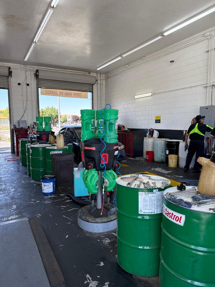 EZ Lube Oil Change - Lancaster, CA