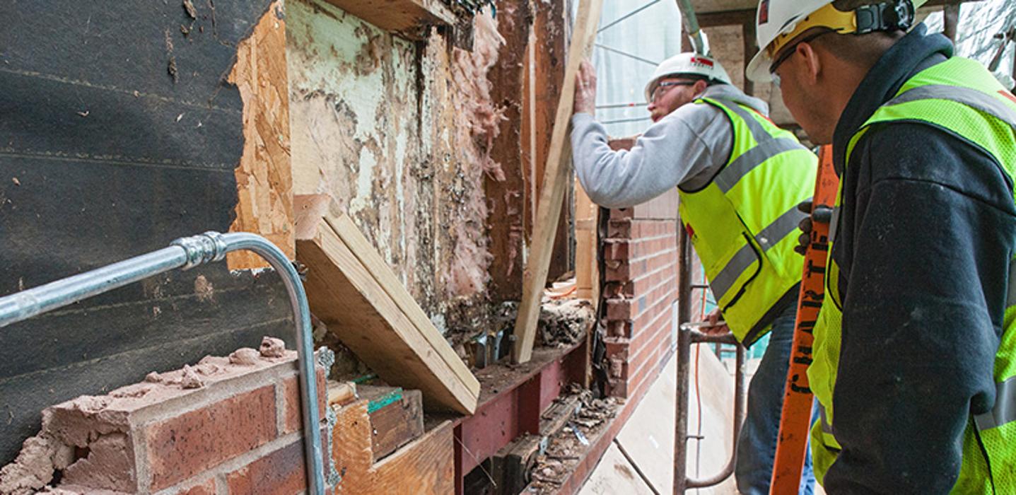 Charter Construction Image