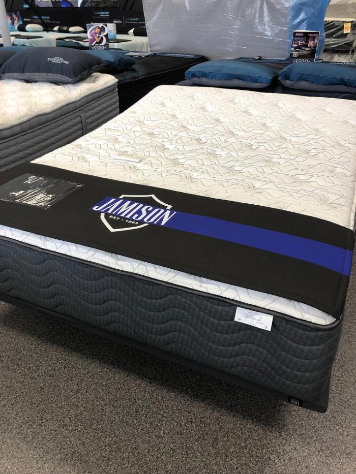 Mattress Dogzzz - Washington, MO