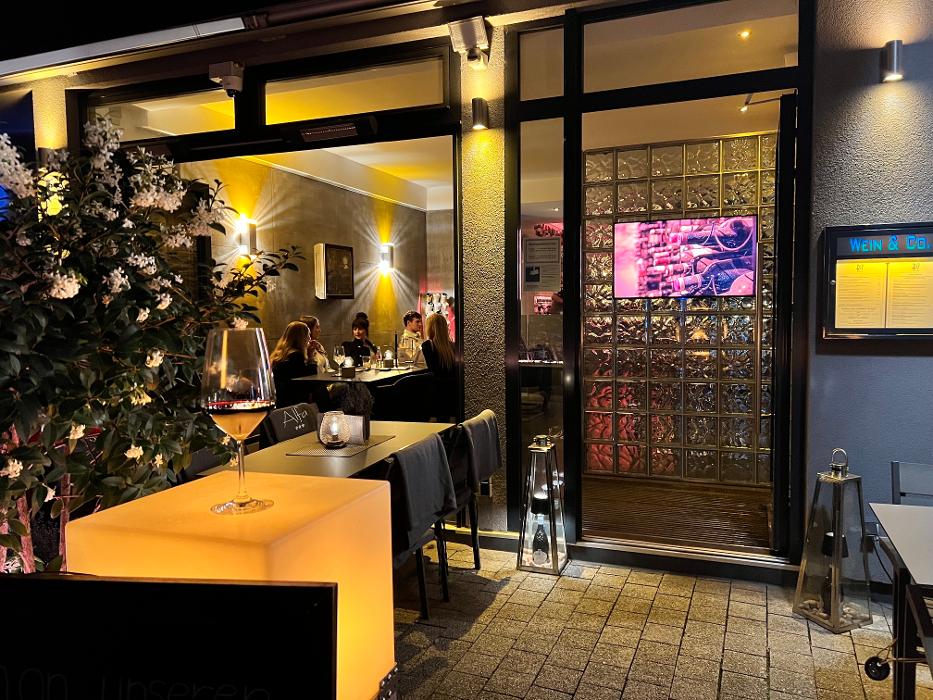 B17 - Restaurant | Bar | Lounge, Blumenstraße in Karlsruhe