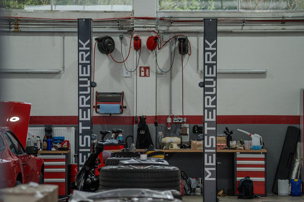 MEISTERWERK KFZ-Technik, Gewerbestraße in Plainfeld