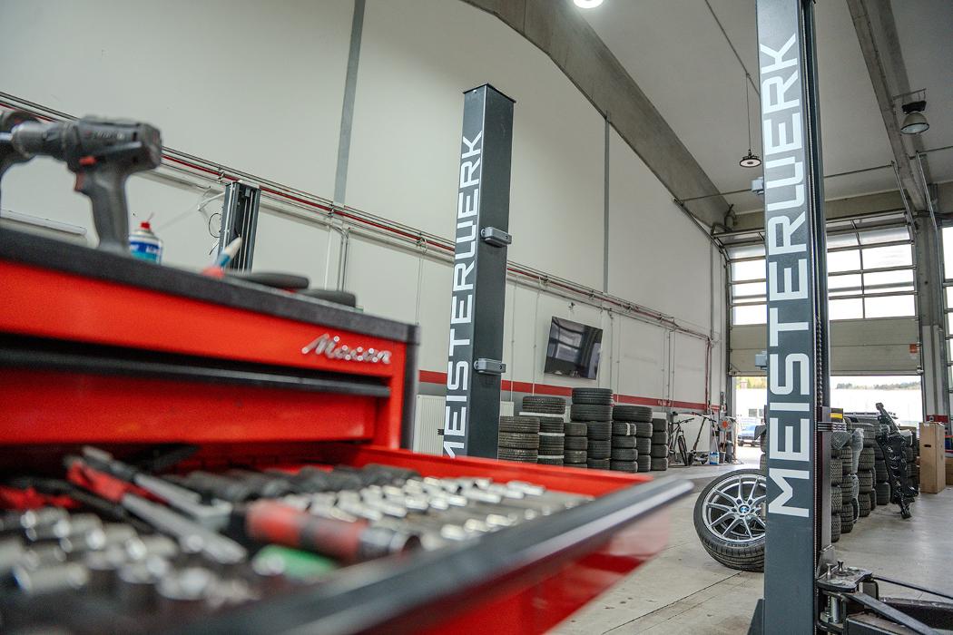 MEISTERWERK KFZ-Technik, Gewerbestraße in Plainfeld