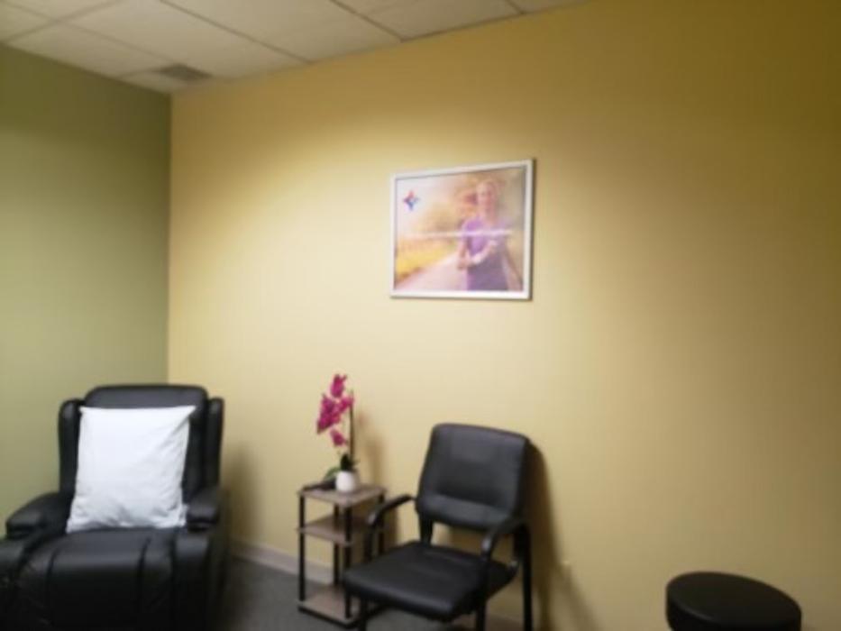 AleraCare Infusion Center - Santa Fe Image