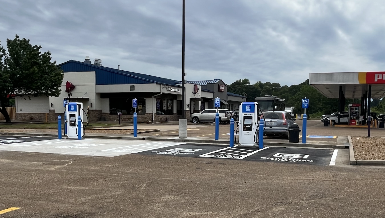 EVgo Car Charging Station - Winona, MS