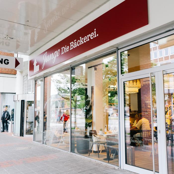 Junge Die Bäckerei., Sophienblatt in Kiel
