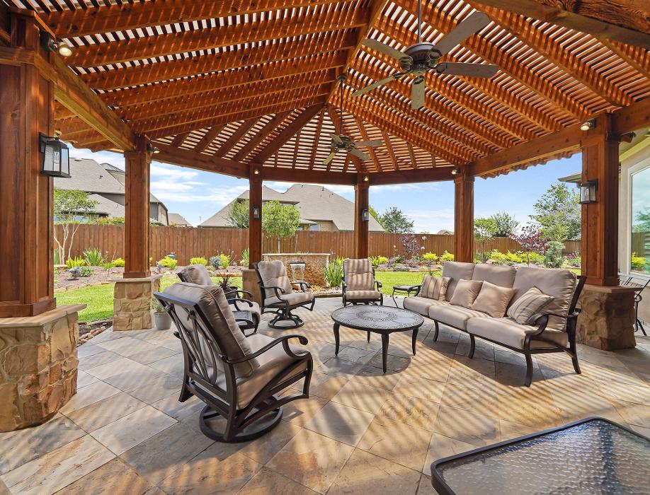 Backyard Retreats - Pearland, TX