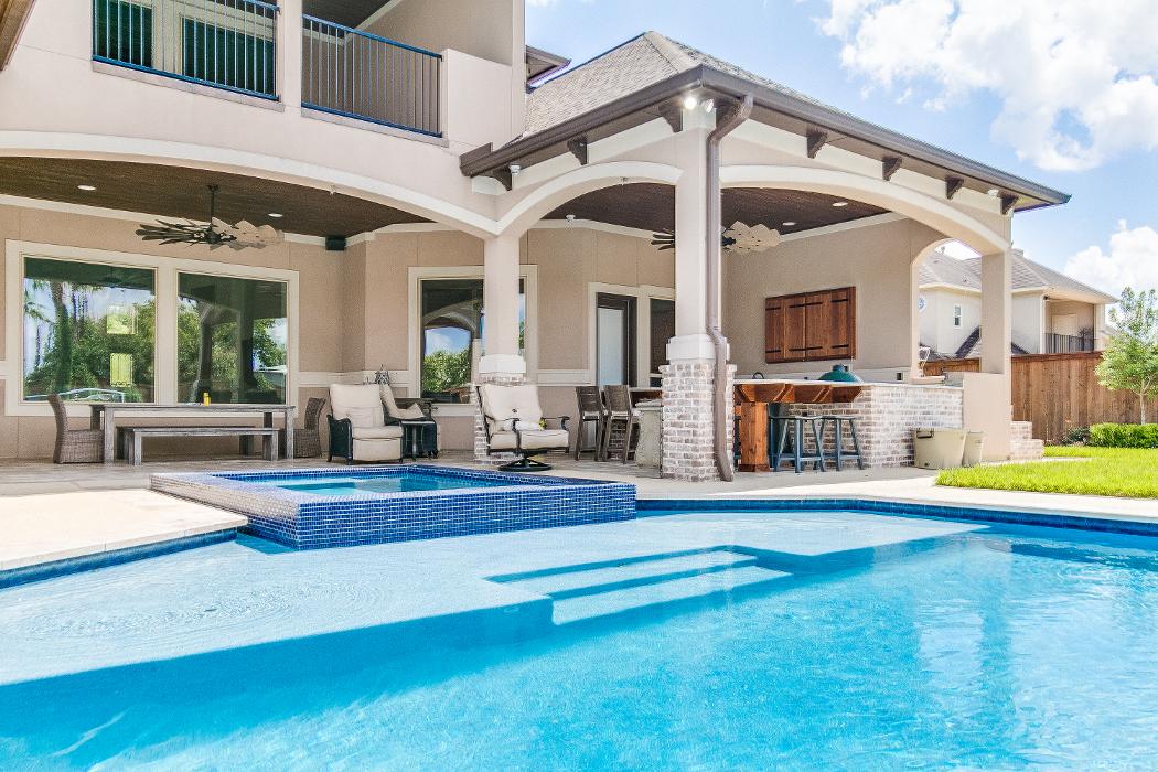 Backyard Retreats - Pearland, TX