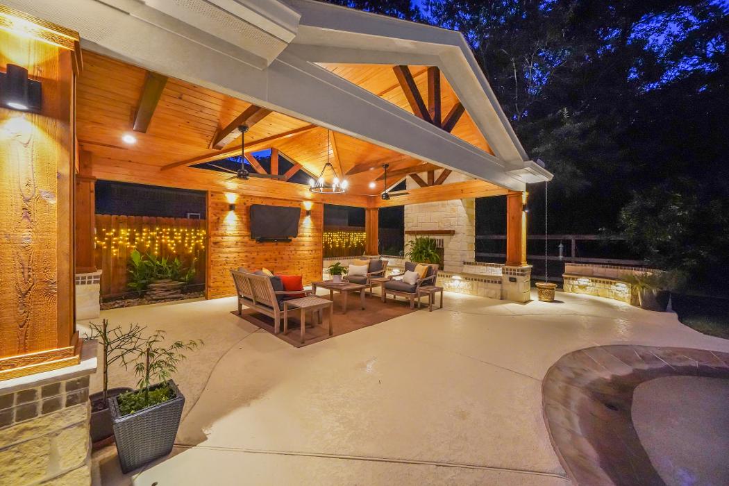Backyard Retreats - Pearland, TX