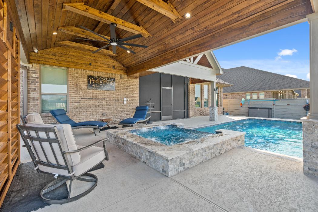 Backyard Retreats - Pearland, TX