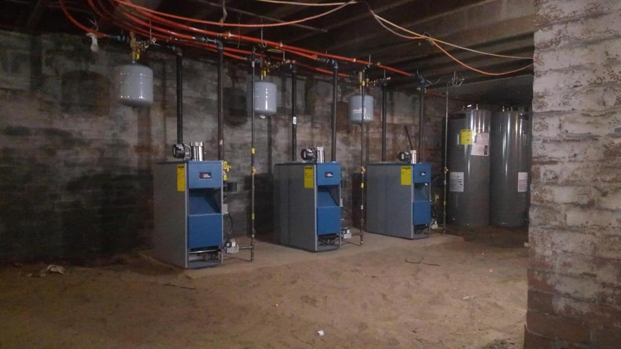 Modern Heating & A/C Image