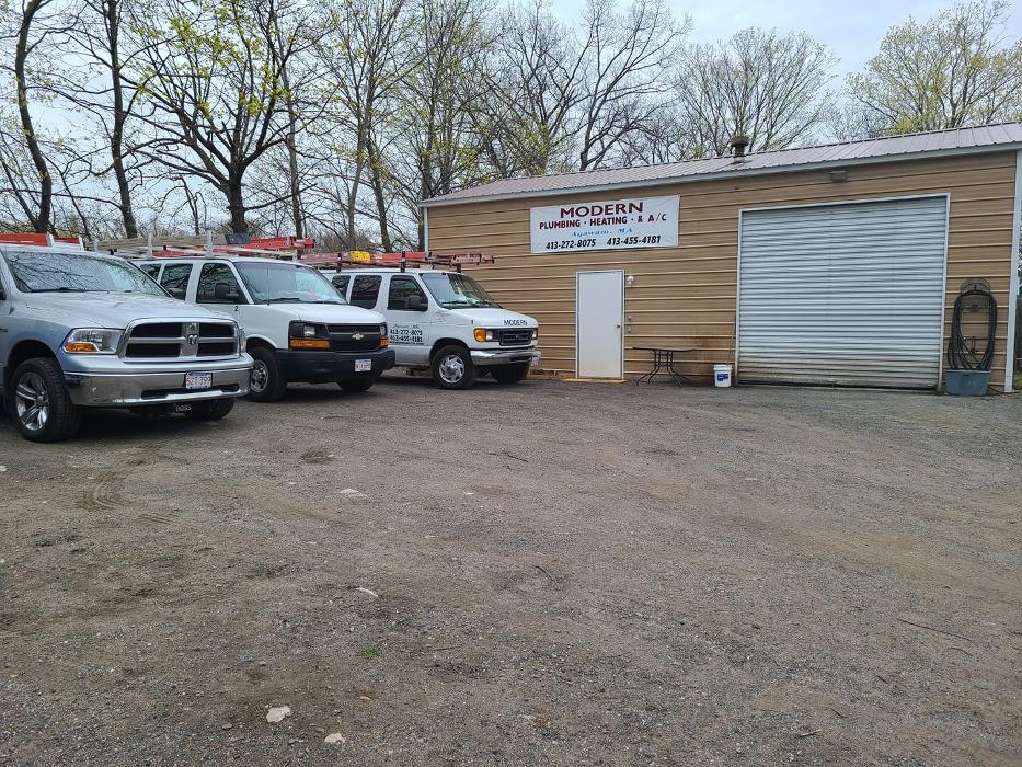 Modern Heating &amp; A/C Logo