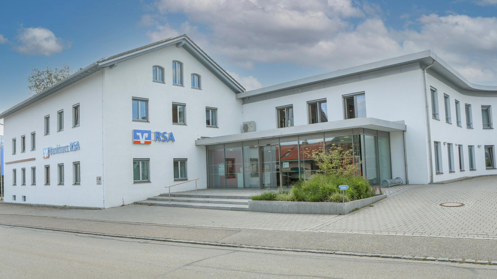 Bankhaus RSA eG, Geschäftsstelle Rechtmehring, Hauptstraße in Rechtmehring