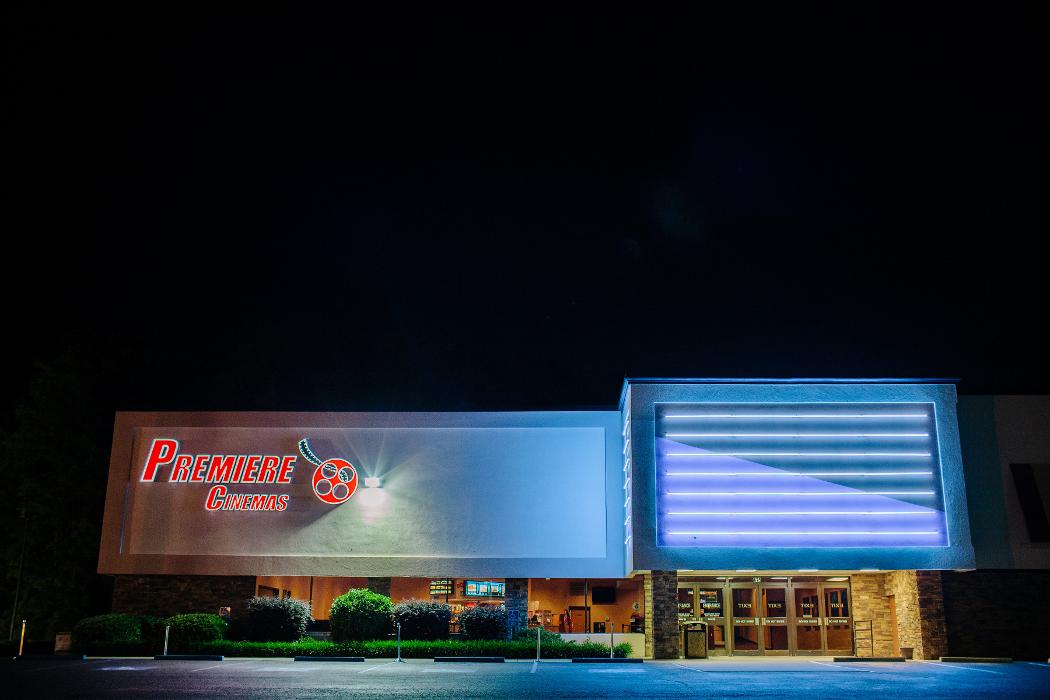 Seneca Premiere LUX 8 - Seneca, SC