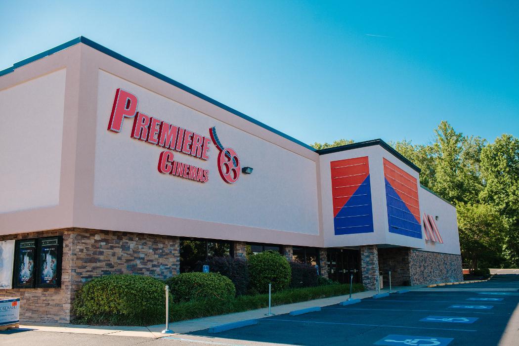 Seneca Premiere LUX 8 - Seneca, SC