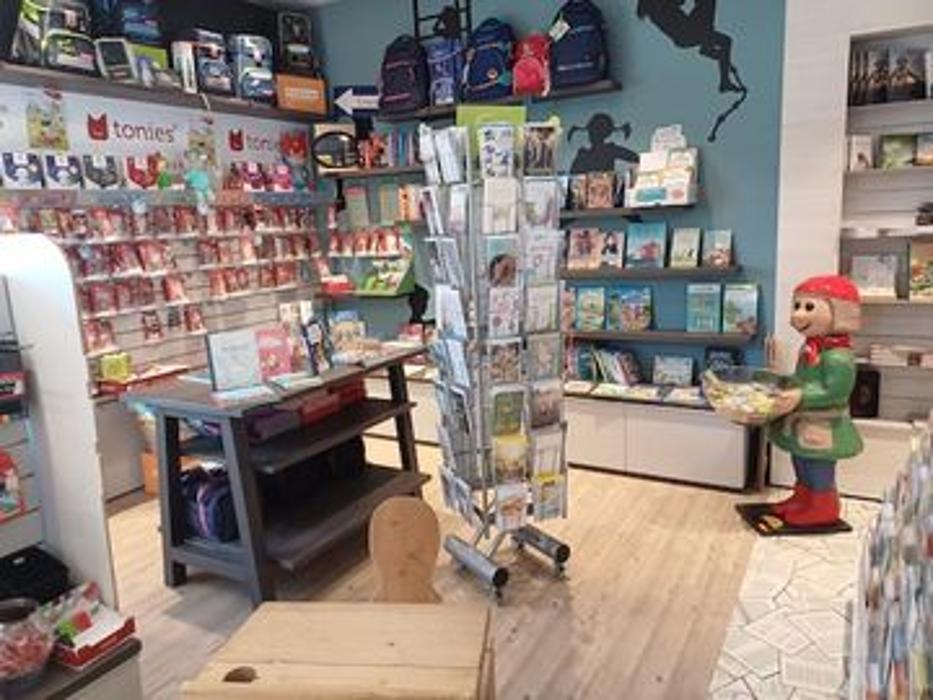 KLIBO Buch & Büro Weener, Kirchhofstraße in Weener