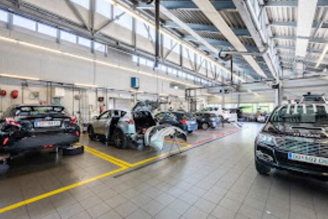 Autohaus Ellensohn Innsbruck, Haller Straße in Innsbruck
