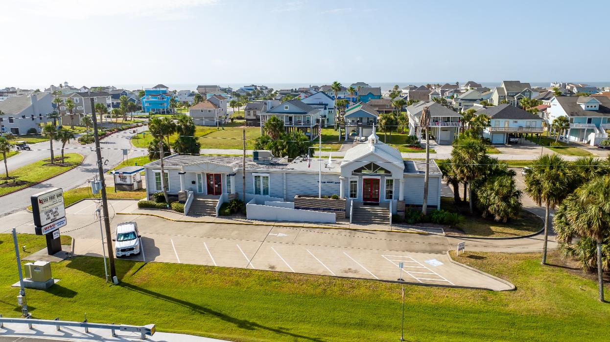 Texas First Bank Logo