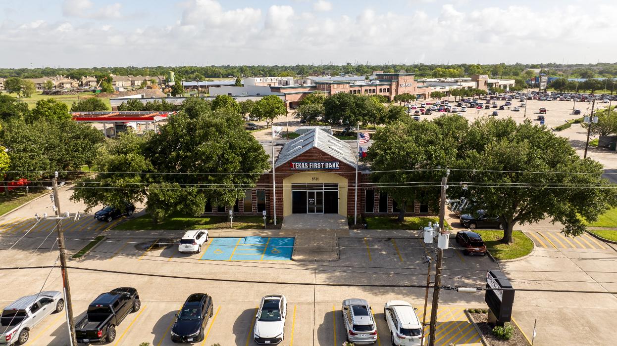 Texas First Bank Image