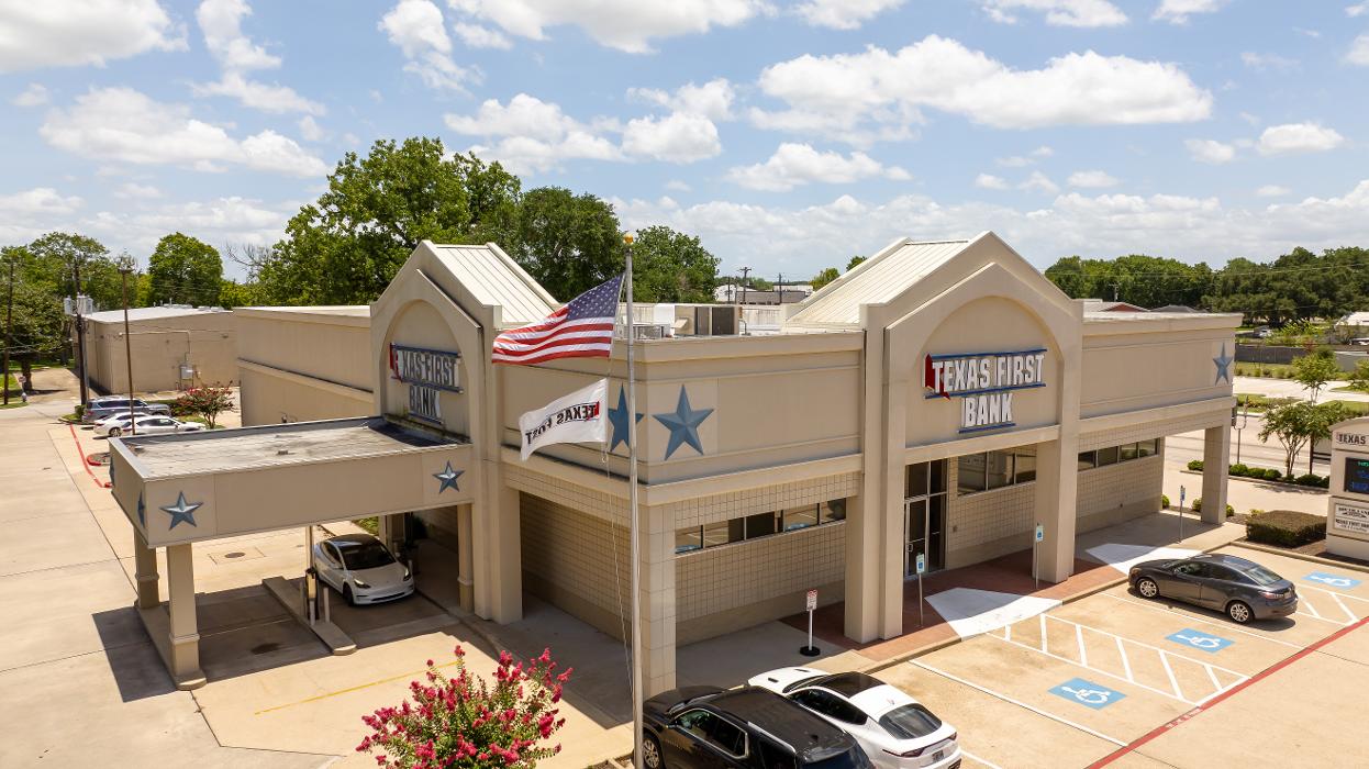 Texas First Bank - Pearland, TX