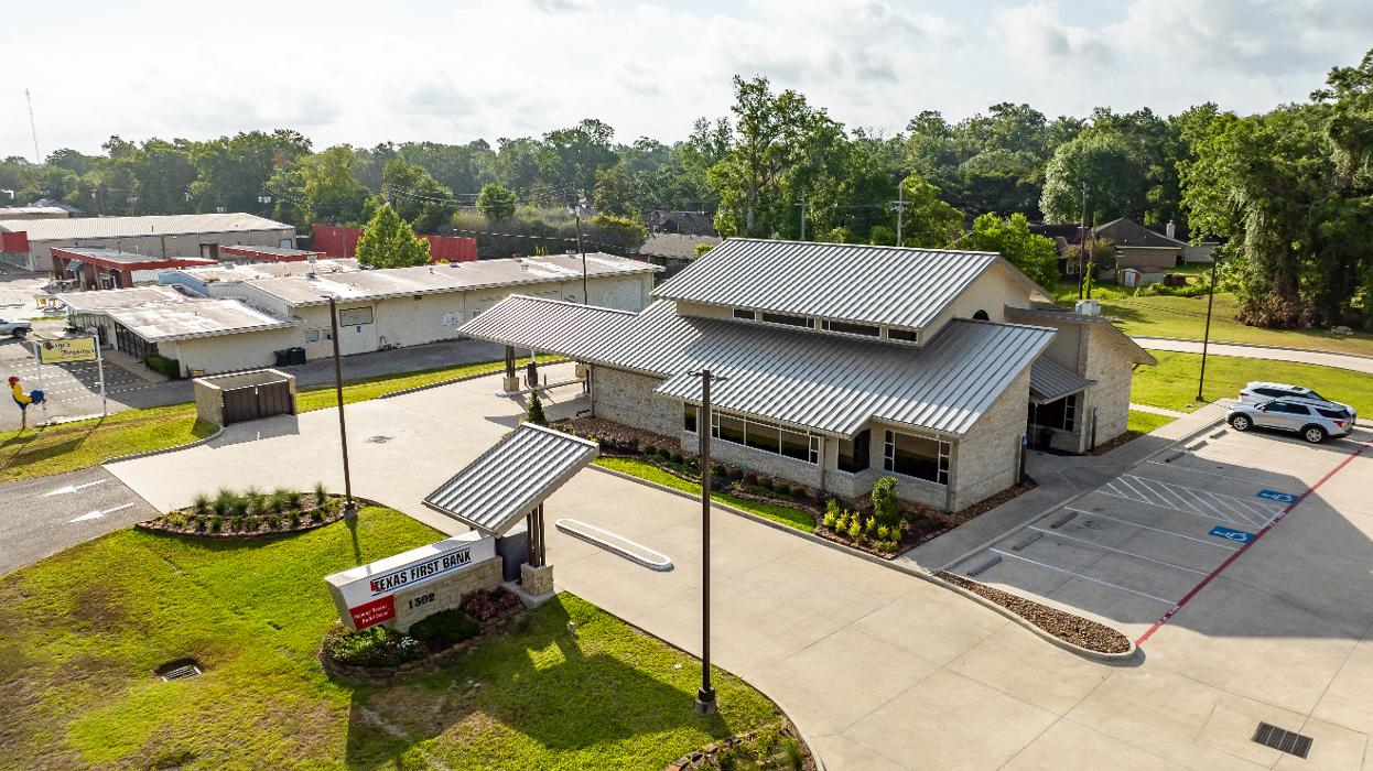 Texas First Bank Logo