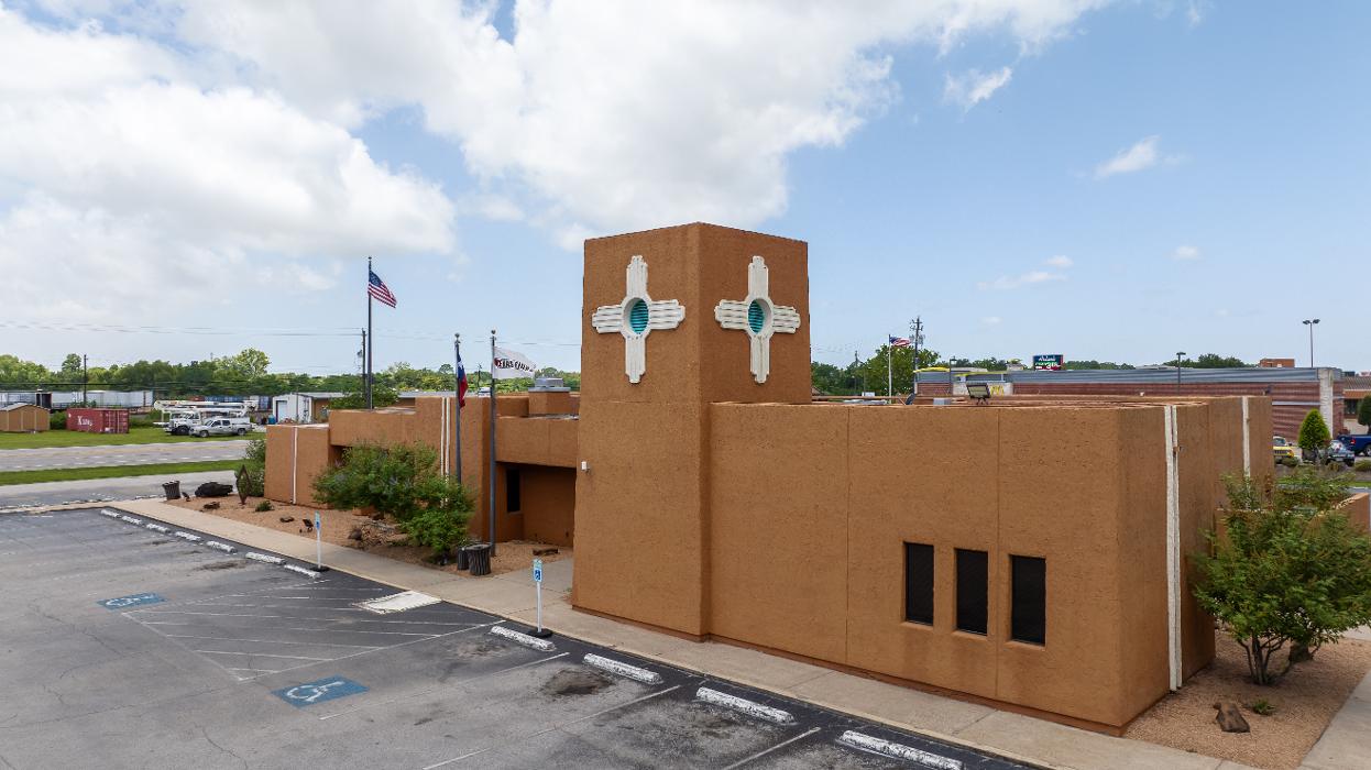 Texas First Bank Logo